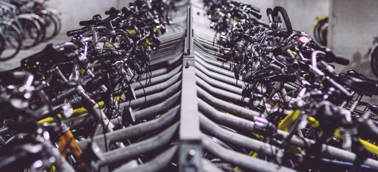 De evolutie van gedeelde fietsen en de voordelen voor de mobiliteit